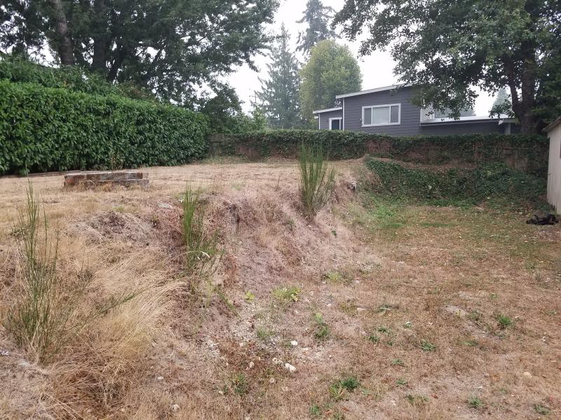 Land Clearing, Hardscaping, Retaining Walls